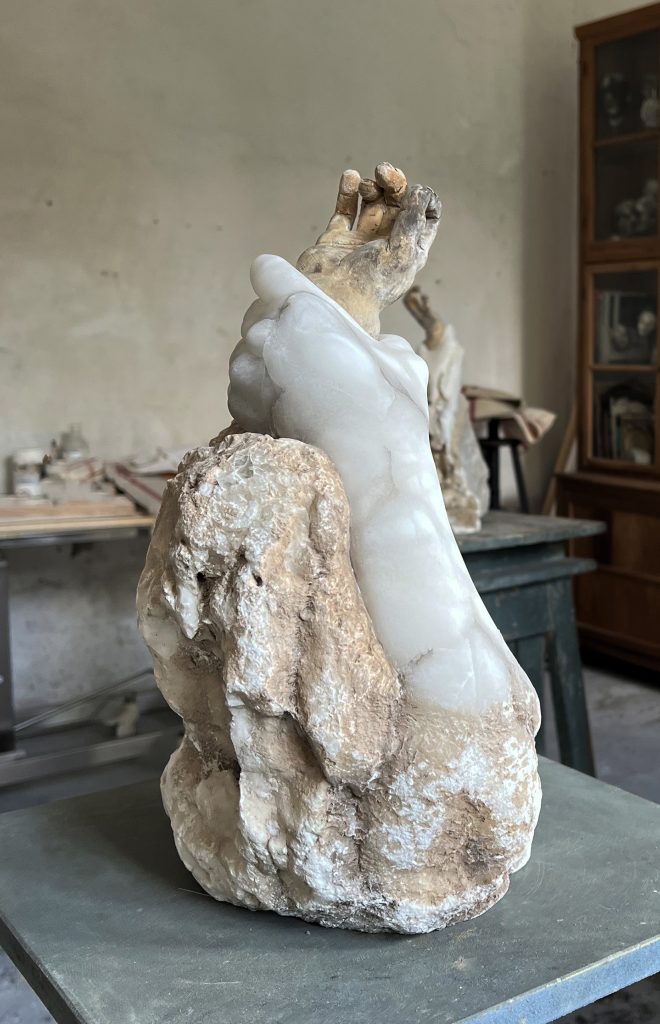 3. SM hand alabaster and wood studio